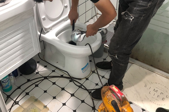 青秀疏通下水道